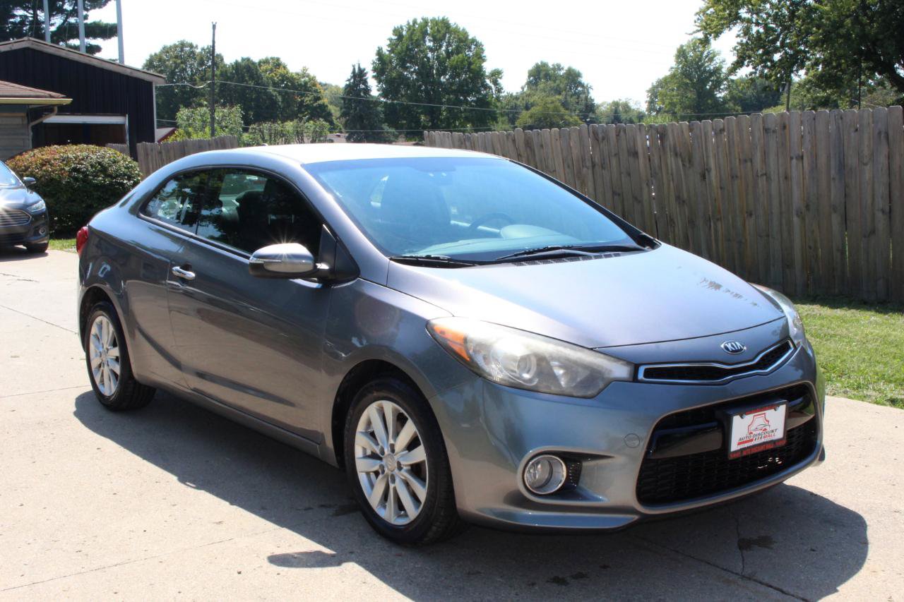 Used 2014 Kia Forte Koup EX FWD image 2