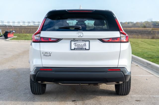 Used 2025 Honda CR-V LX image 6