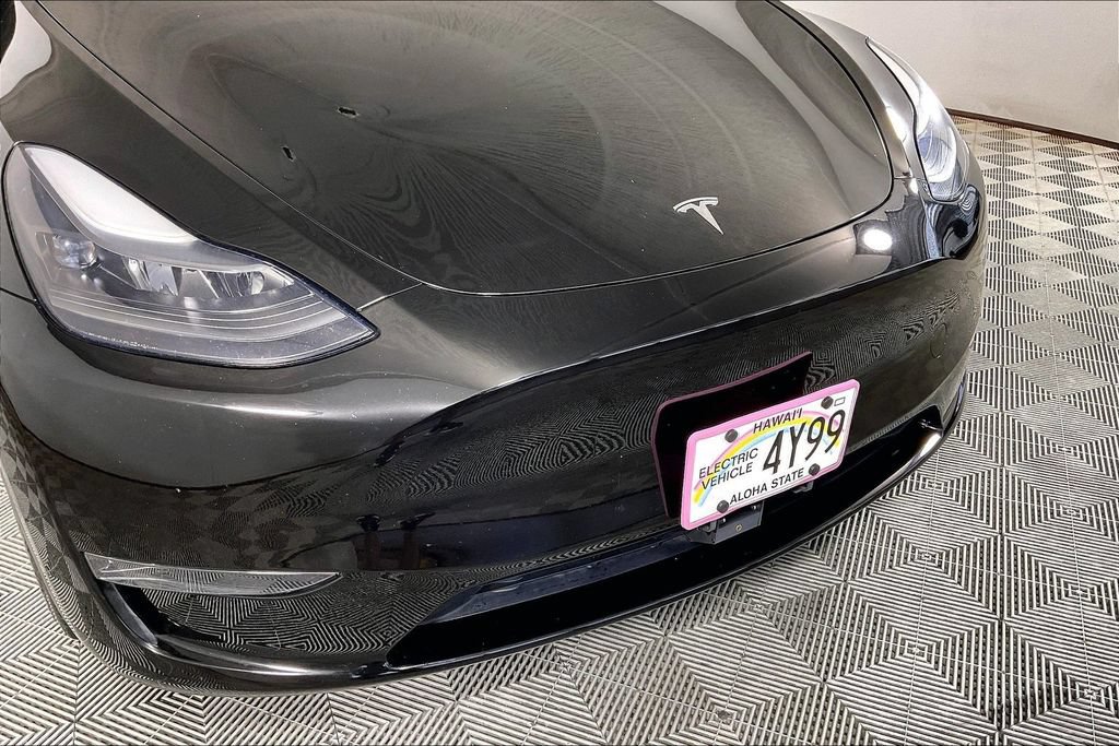 Used 2024 Tesla Model Y 2WD image 29
