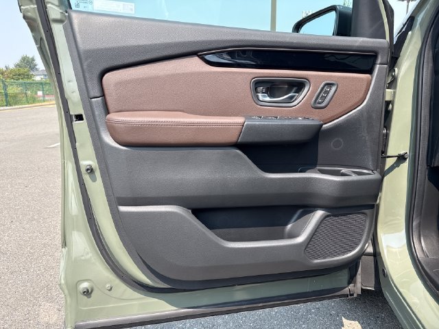 Used 2026 Honda Pilot TrailSport image 18