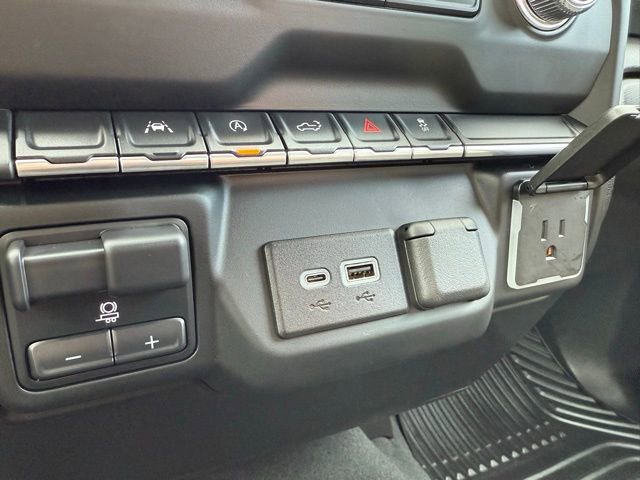 Used 2023 GMC Sierra 1500 Pro w/ Graphite Edition image 23