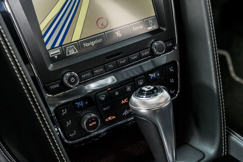 Used 2018 Bentley Flying Spur S V8 image 22