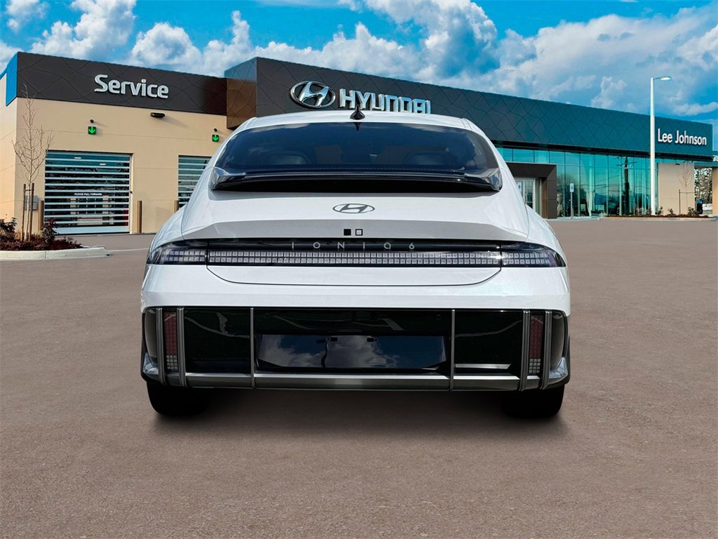 New 2025 Hyundai Ioniq 6 SE image 6