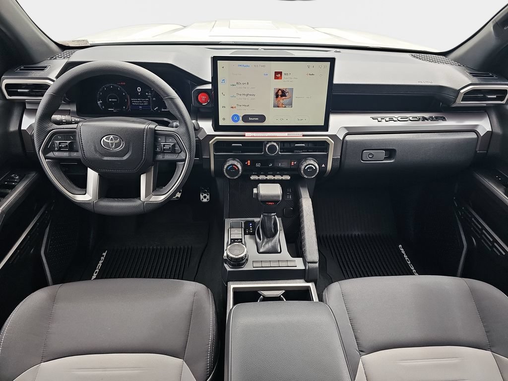 Used 2025 Toyota Tacoma TRD Sport AWD/4WD image 10