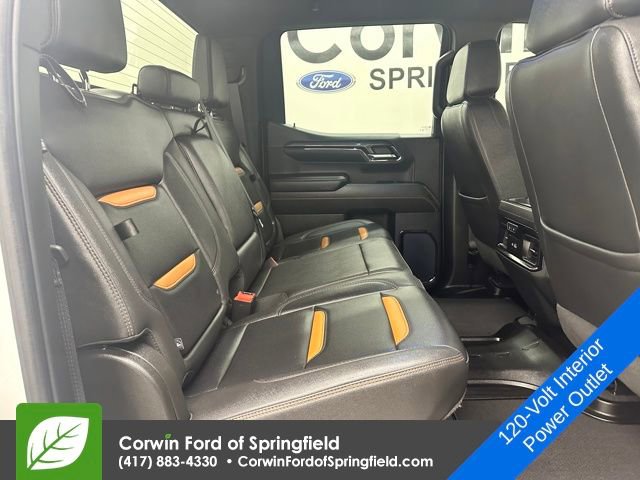 Used 2024 GMC Sierra 1500 AT4 image 12