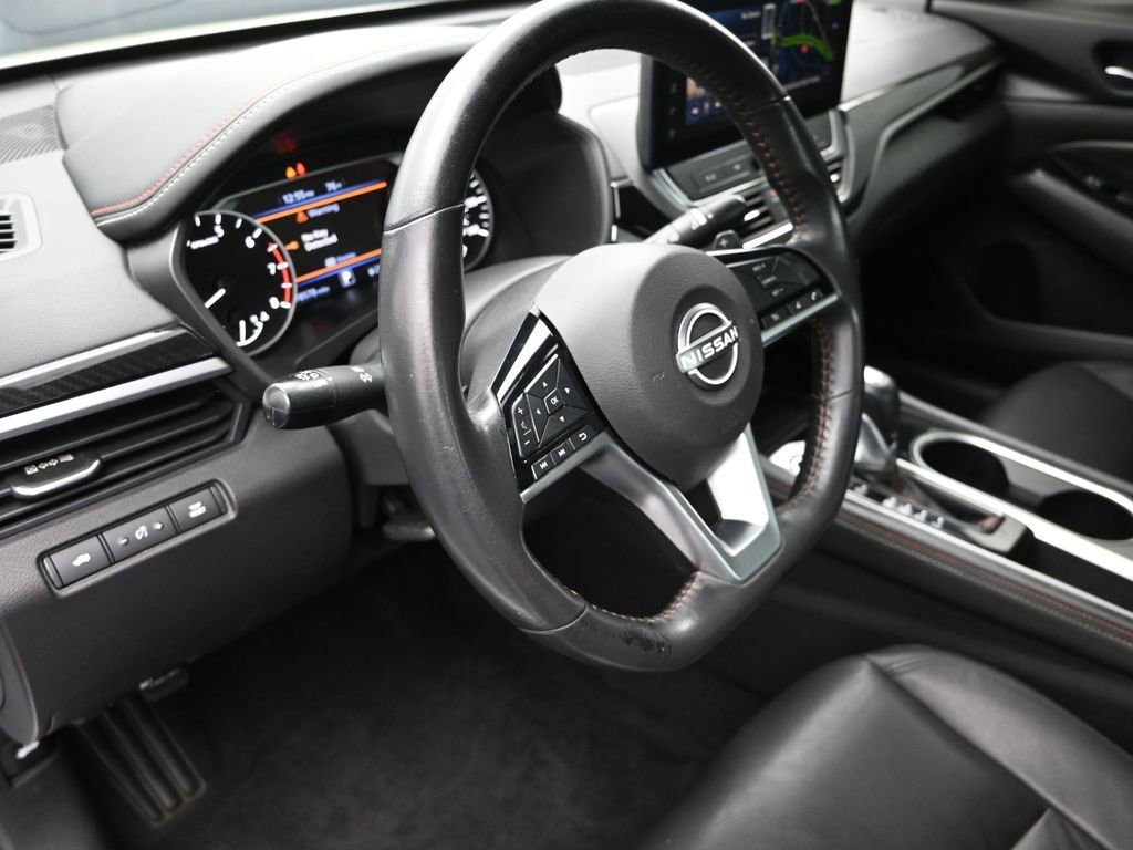 Used 2024 Nissan Altima 2.5 SR w/ SR Premium Package image 12