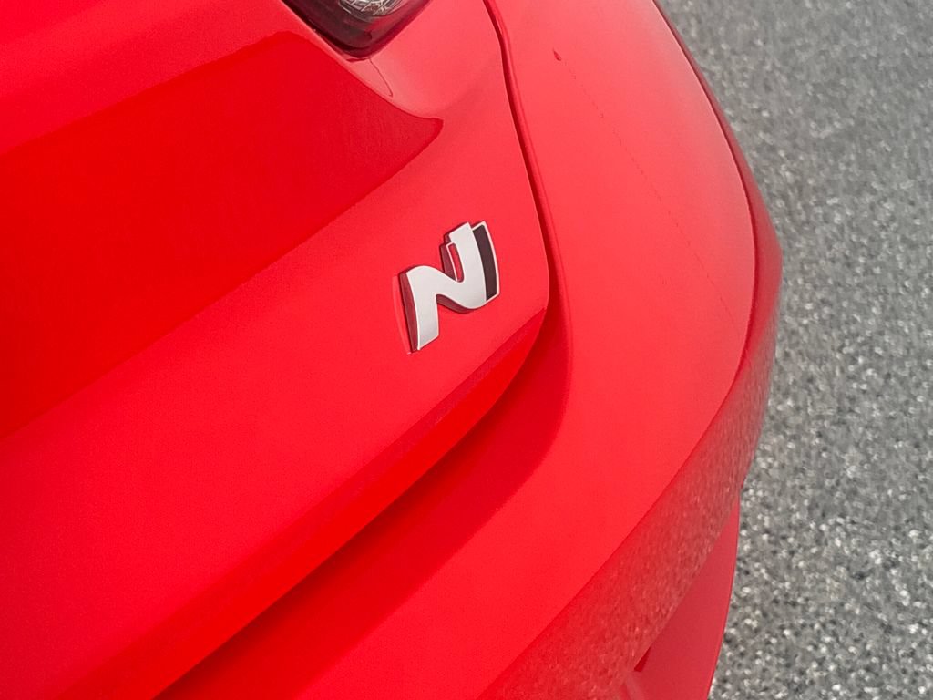 Used 2022 Hyundai Veloster N FWD image 31