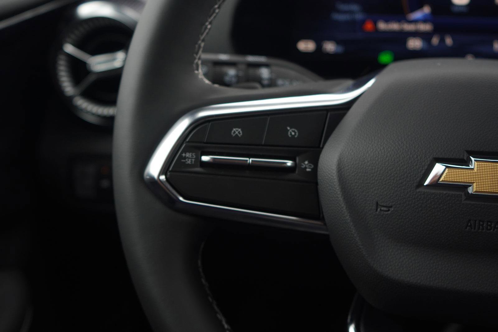 New 2025 Chevrolet Blazer EV LT image 10