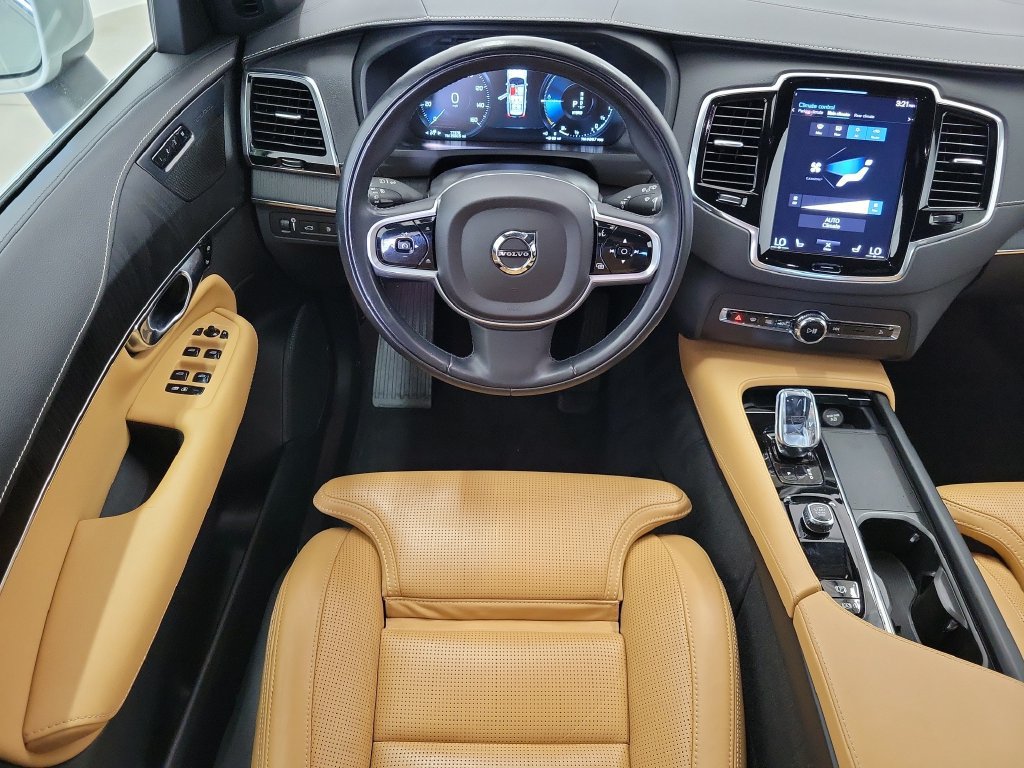 Used 2022 Volvo XC90 T8 Inscription w/ Advanced Package AWD/4WD image 17