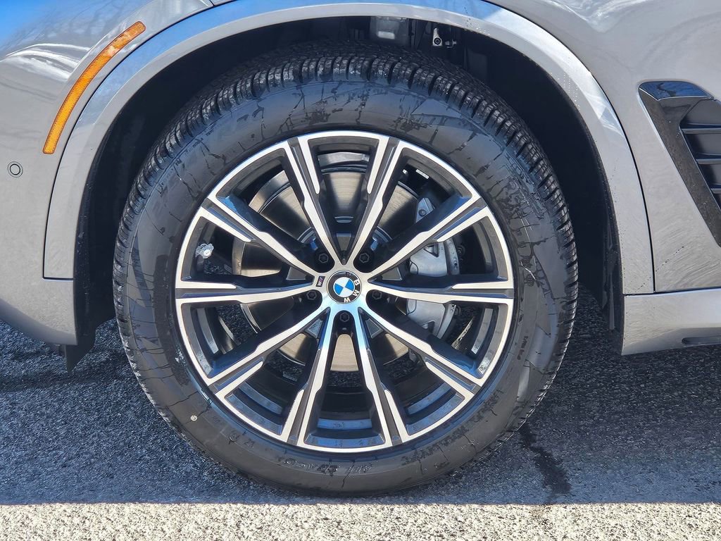 New 2026 BMW X5 xDrive40i w/ M Sport Package image 27