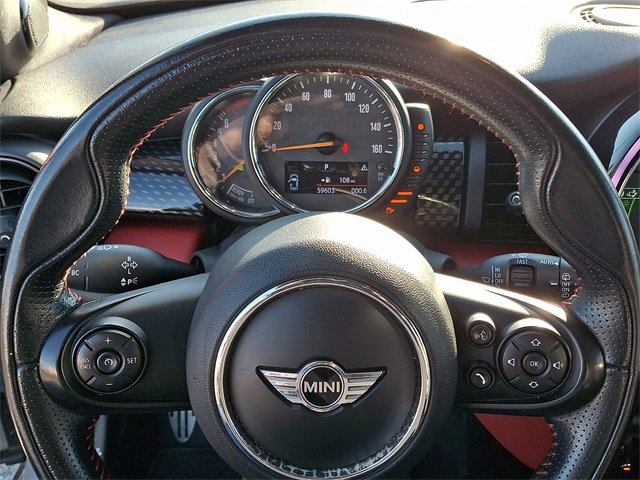 Used 2017 MINI Cooper S image 19