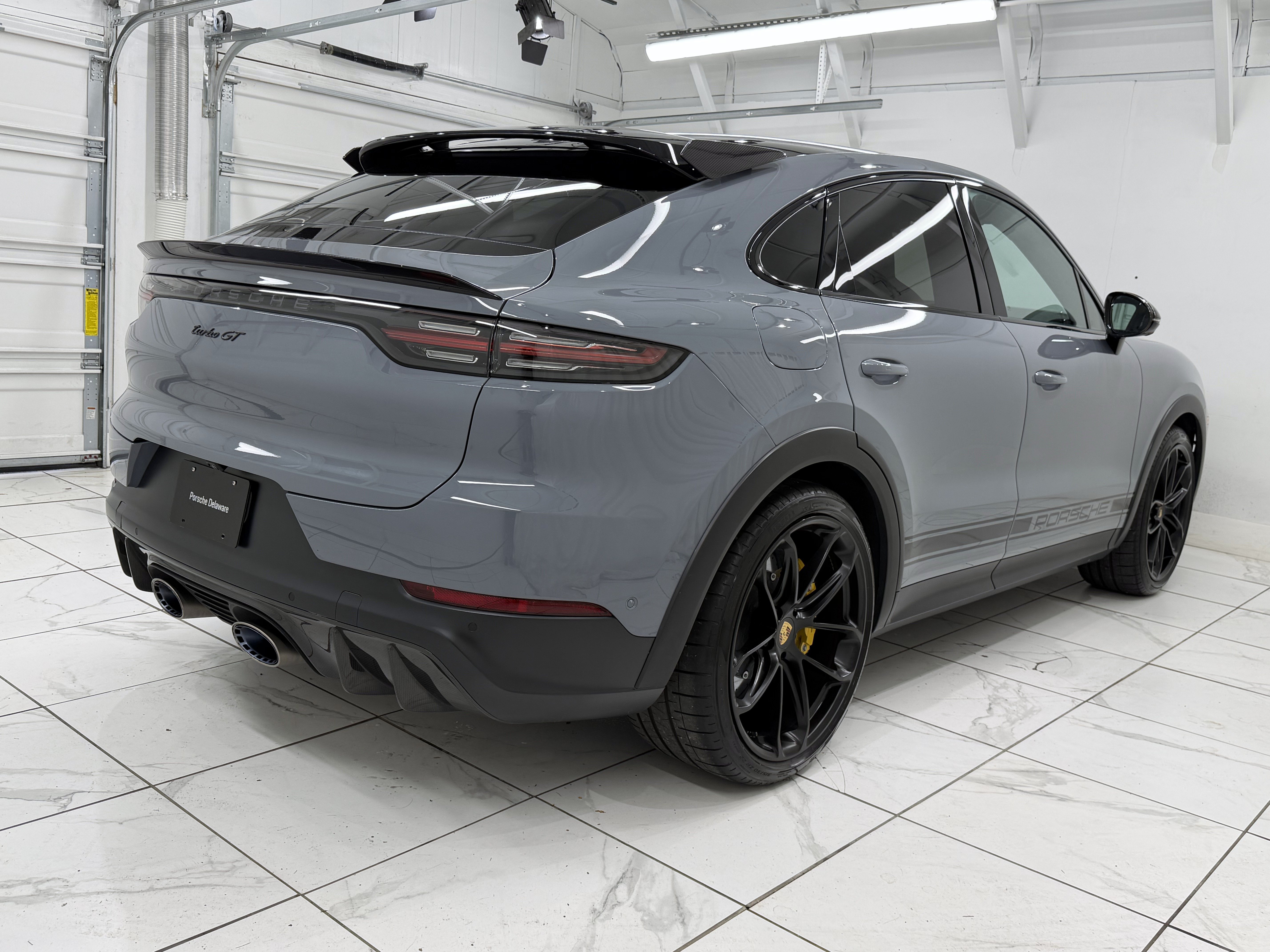 Certified 2022 Porsche Cayenne Turbo GT AWD/4WD image 12