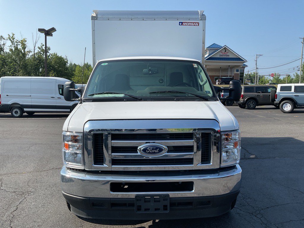 New 2025 Ford E-350 and Econoline 350 Super Duty w/ Power Equipment Group RWD image 2