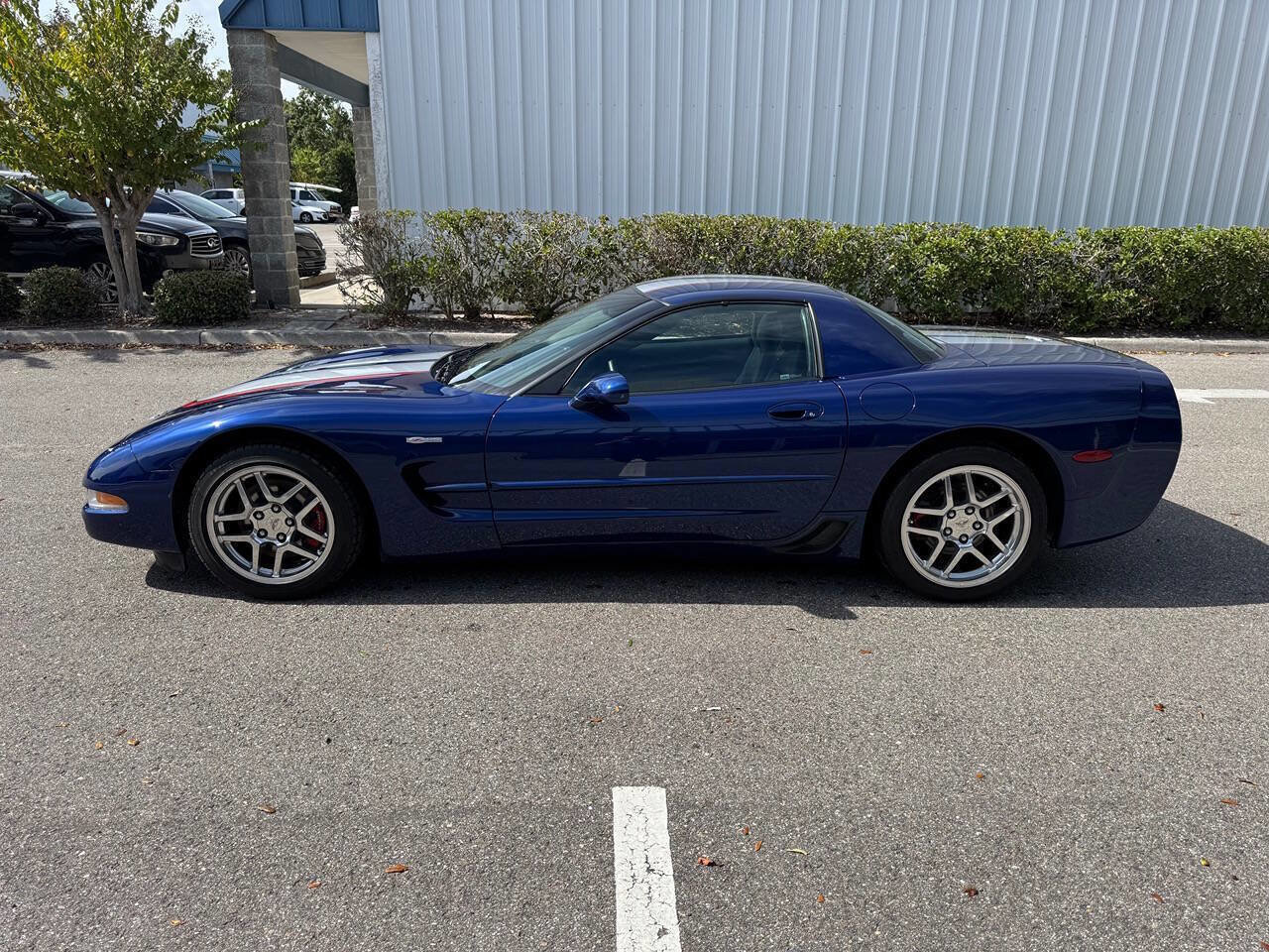 Used 2004 Chevrolet Corvette Z06 w/ Z06 Preferred Equipment Group image 3