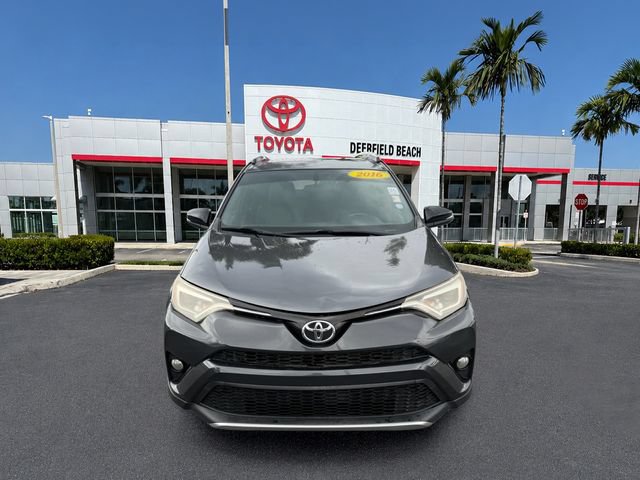 Used 2016 Toyota RAV4 SE FWD image 2