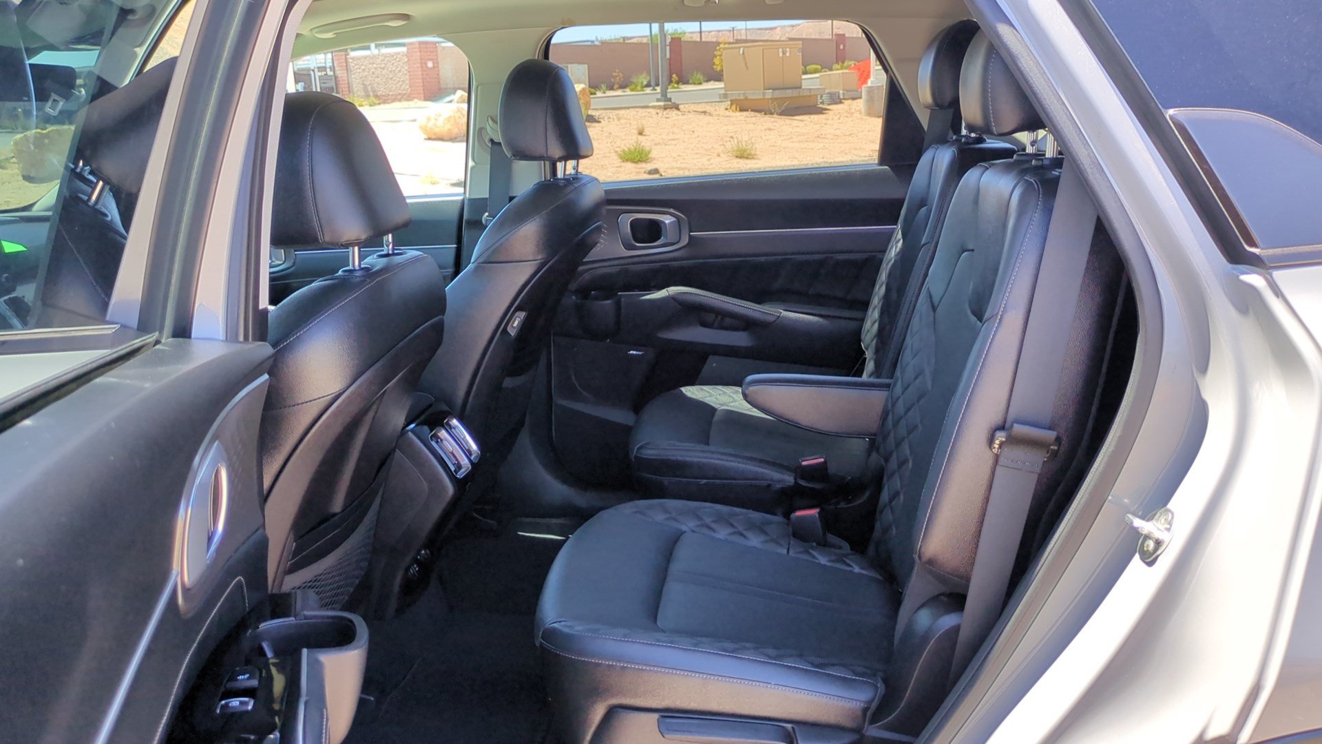 Used 2022 Kia Sorento SX FWD image 27