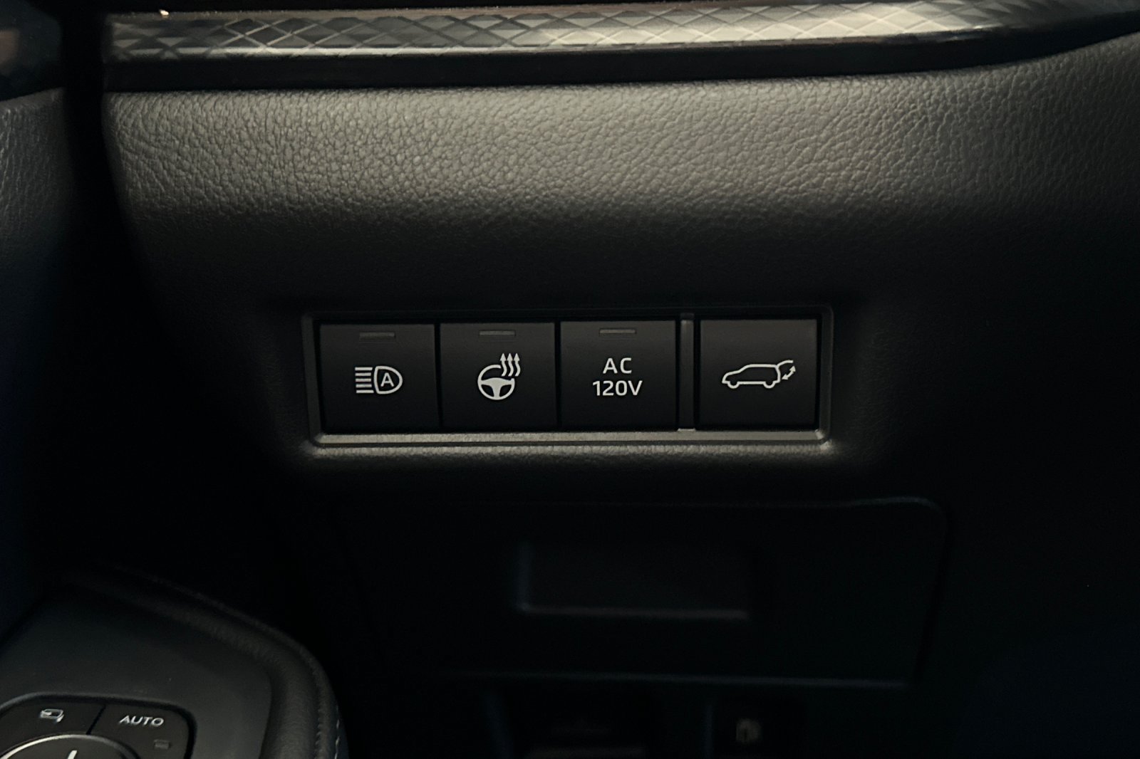 Used 2025 Toyota Grand Highlander AWD Hybrid image 29