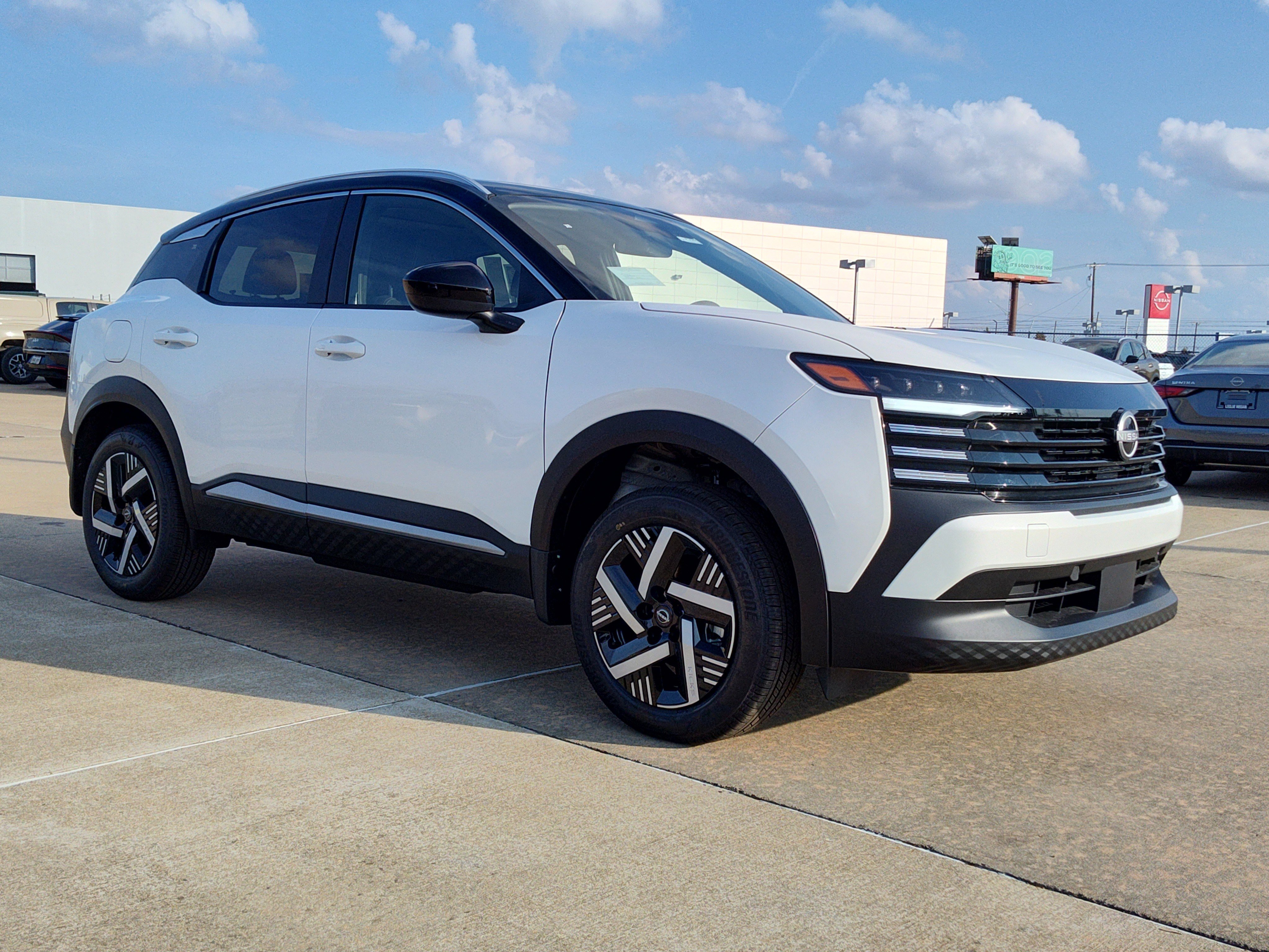 New 2026 Nissan Kicks SV w/ SV Premium Package image 5