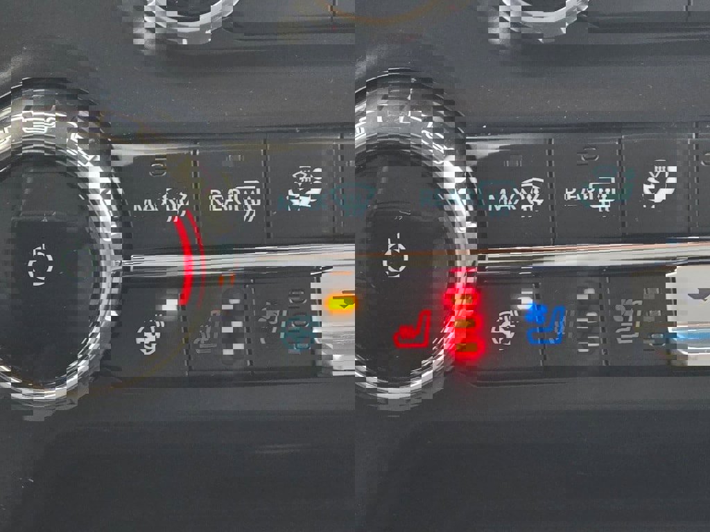 New 2026 Ford F350 Lariat w/ Chrome Package image 15