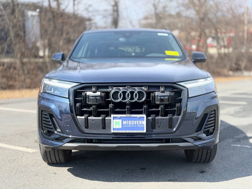 Certified 2025 Audi Q7 2.0T Premium w/ Convenience Plus Package image 10