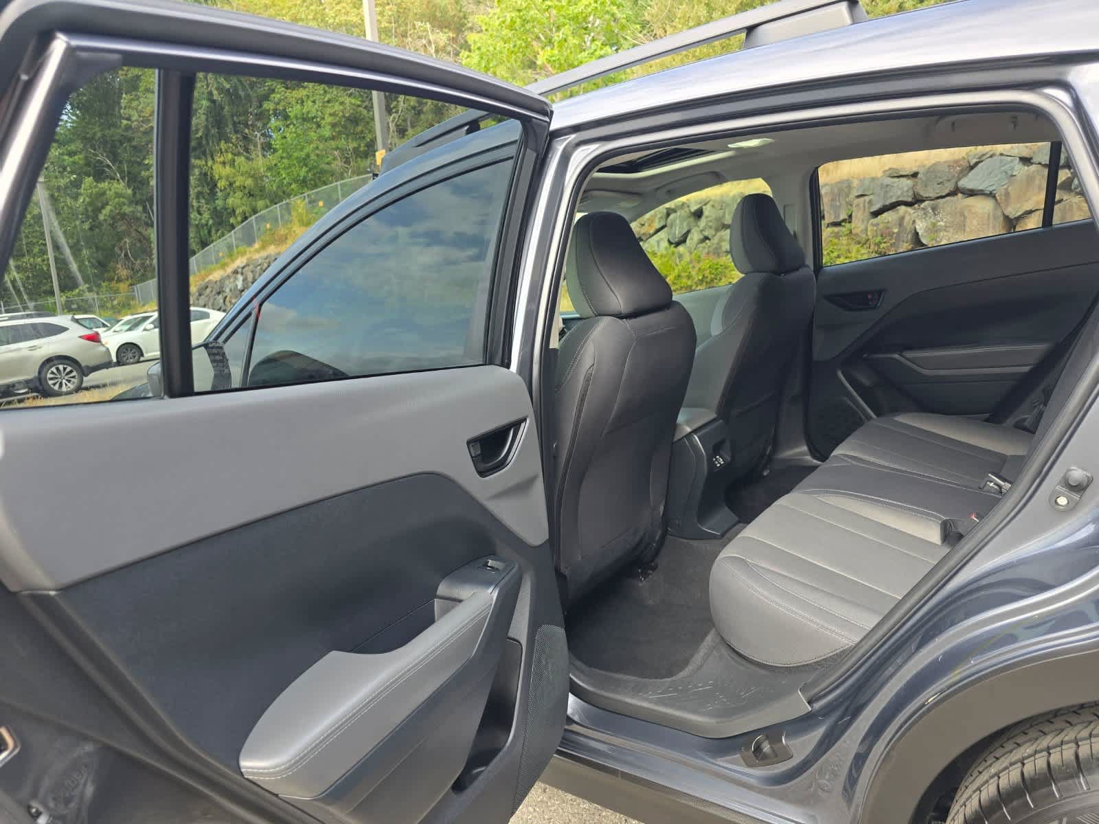 Certified 2025 Subaru Crosstrek 2.5i Premium AWD/4WD image 24