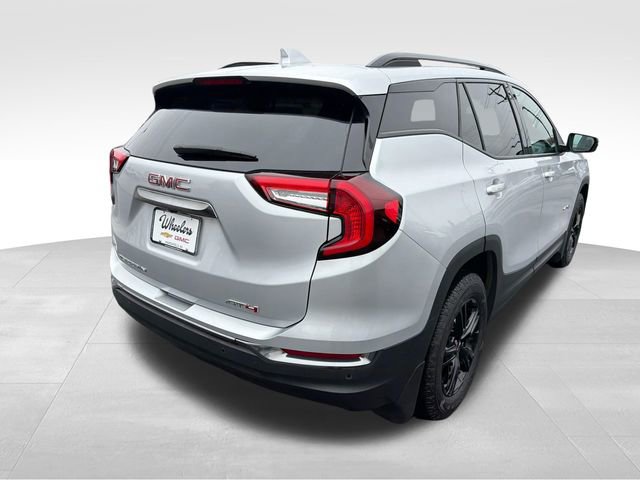 Used 2022 GMC Terrain AT4 w/ Infotainment Package II image 9