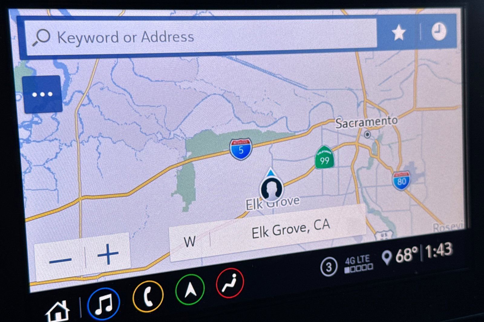 Used 2020 Chevrolet Traverse Premier w/ Redline Edition image 23