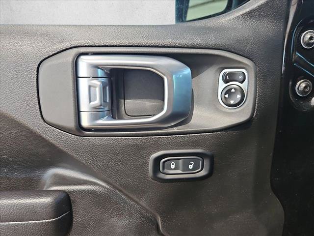 Used 2024 Jeep Gladiator Sport AWD/4WD image 23