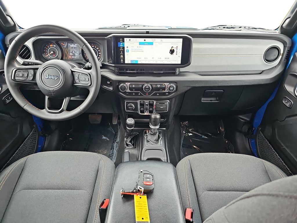 Used 2024 Jeep Wrangler Unlimited Sport AWD/4WD image 13