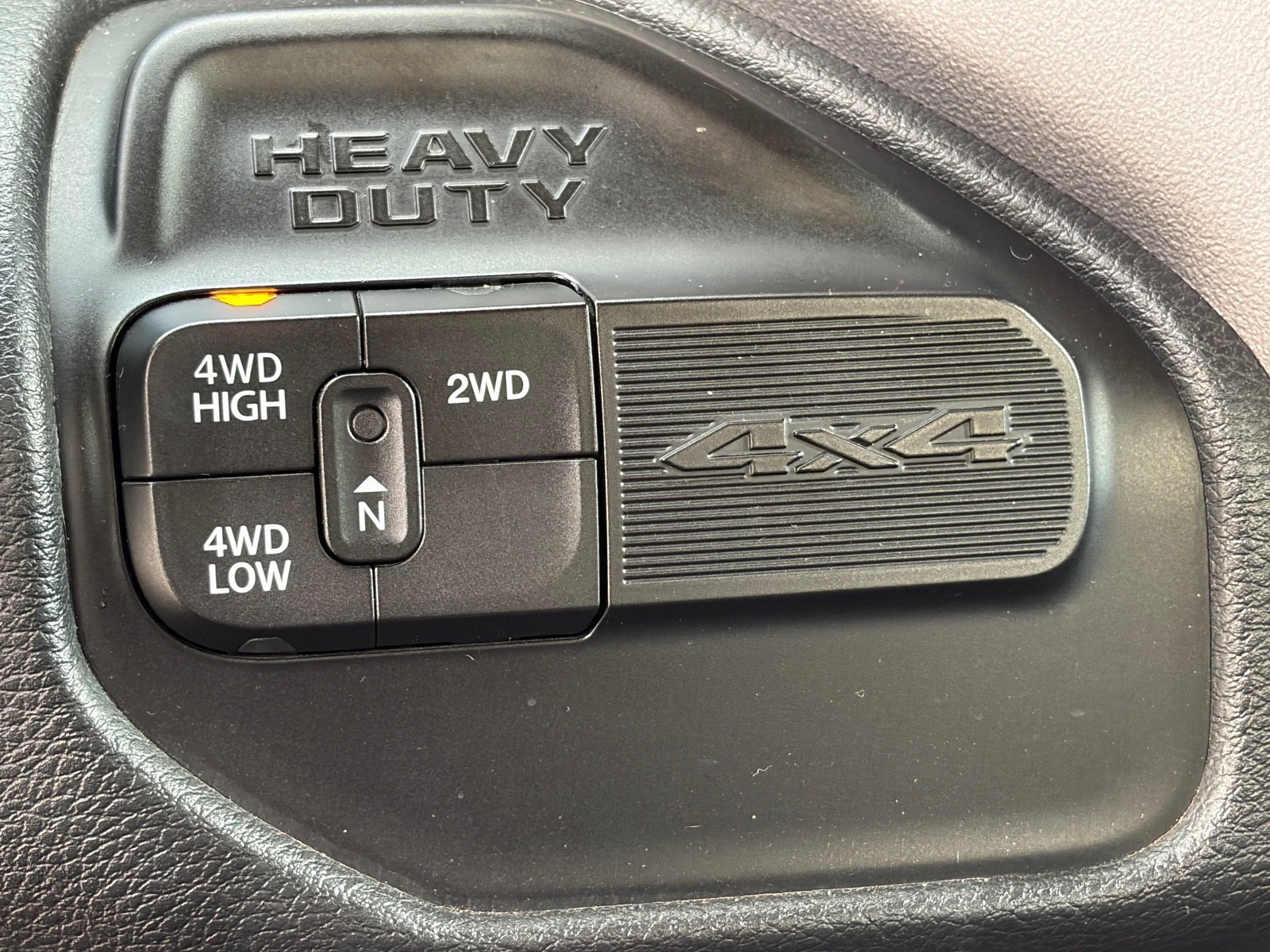 Used 2022 RAM 2500 Big Horn AWD/4WD image 30