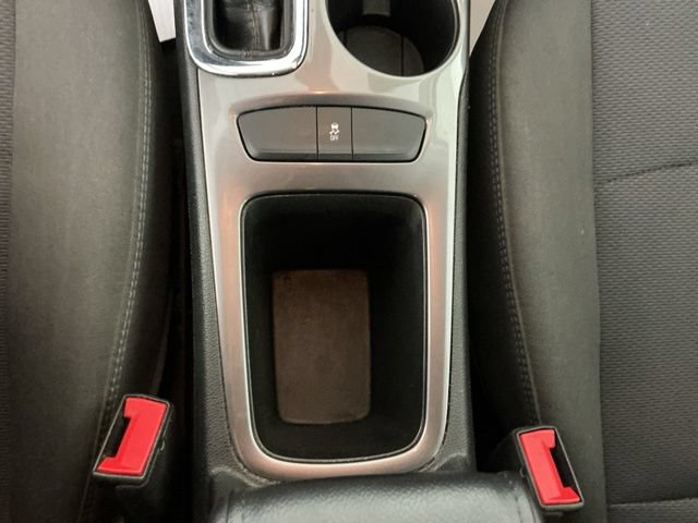 Used 2018 Chevrolet Cruze LT FWD image 16
