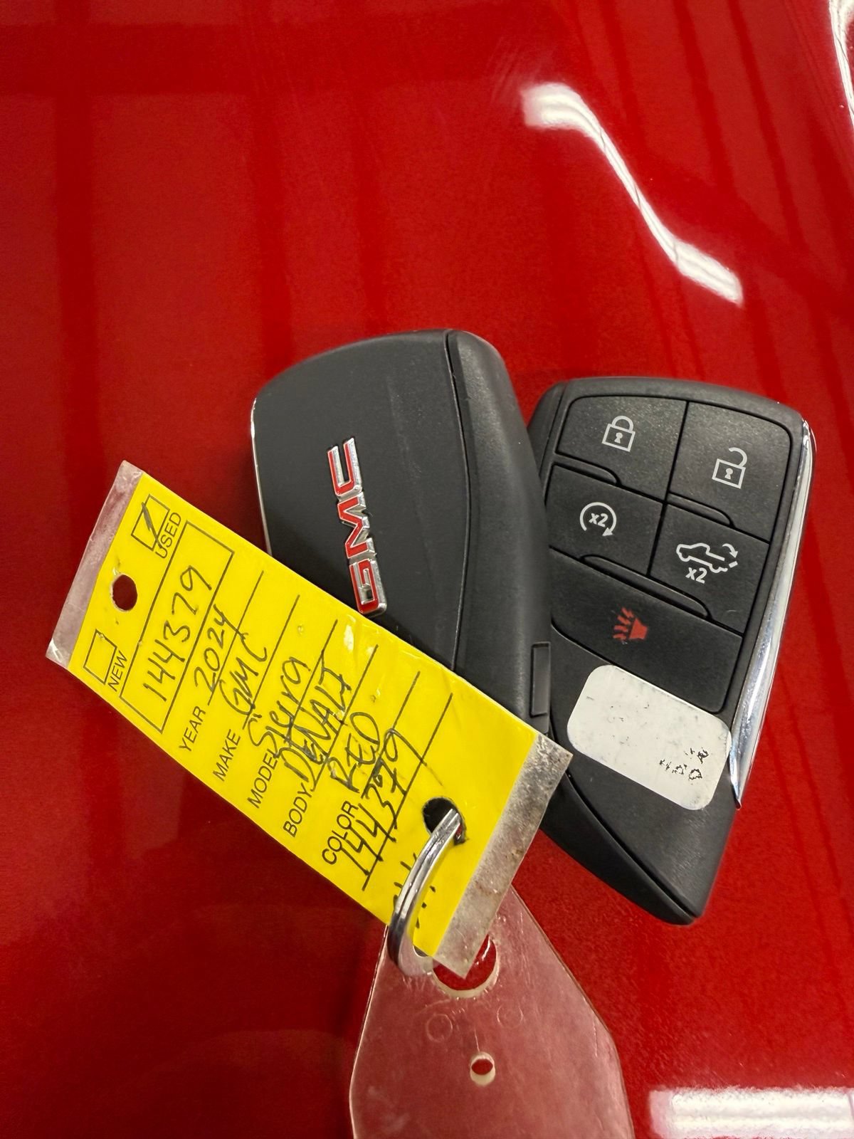 Used 2024 GMC Sierra 1500 Denali w/ Denali Reserve Package AWD/4WD image 34