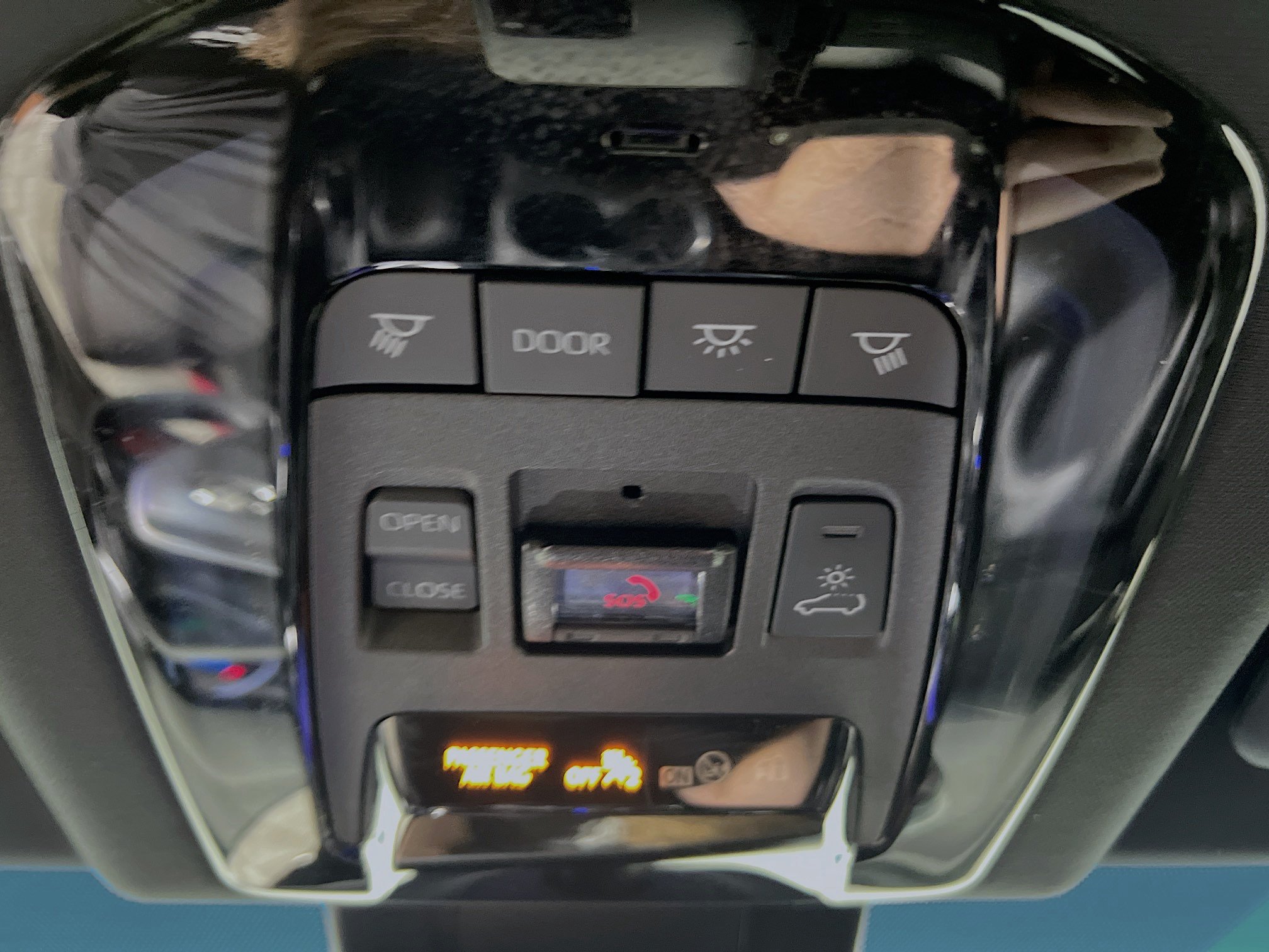 Used 2024 Toyota Venza Nightshade AWD/4WD image 21