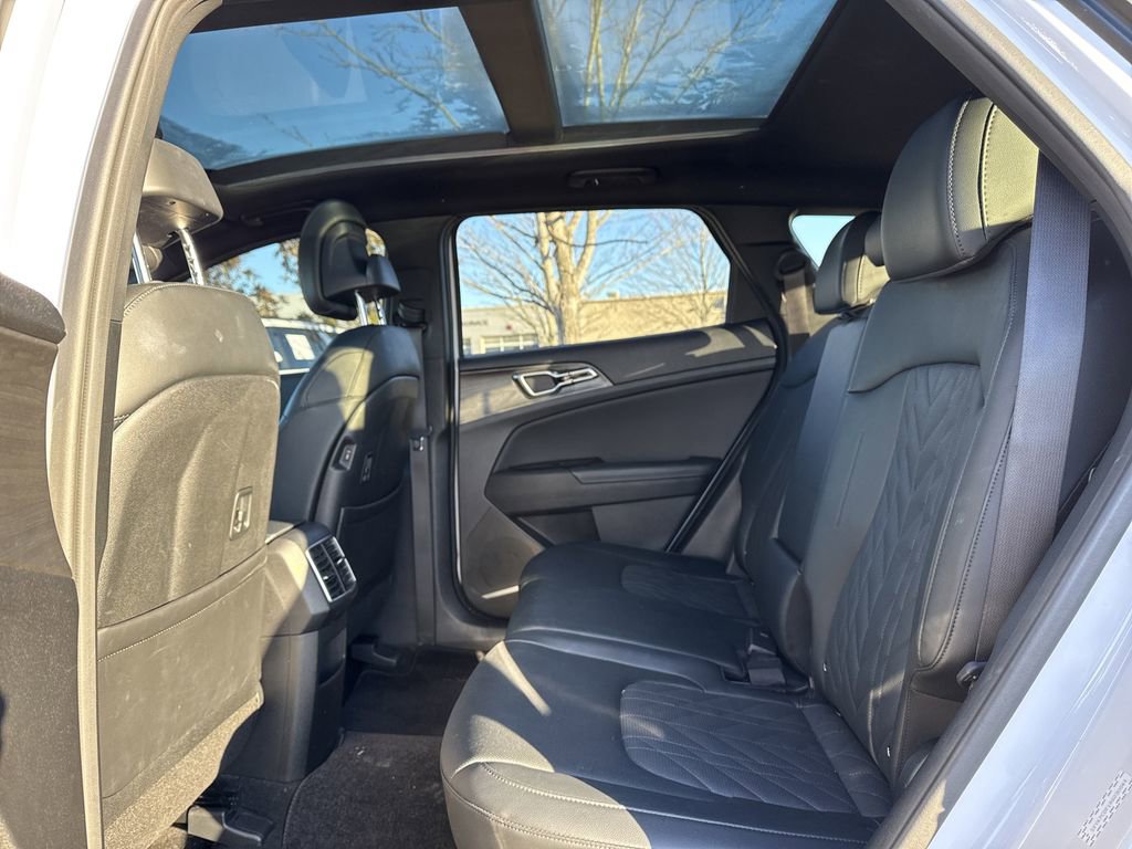 Used 2024 Kia Sportage X-Pro Prestige image 11