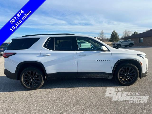 Used 2023 Chevrolet Traverse RS w/ LPO, Floor Liner Package image 7