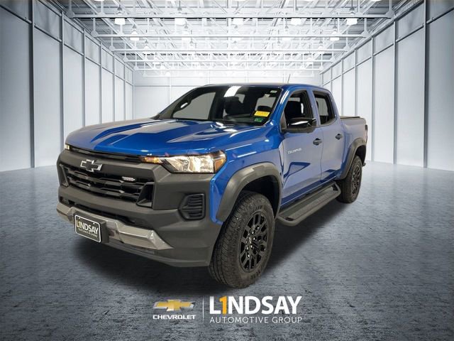 Used 2024 Chevrolet Colorado Trail Boss w/ Technology Package