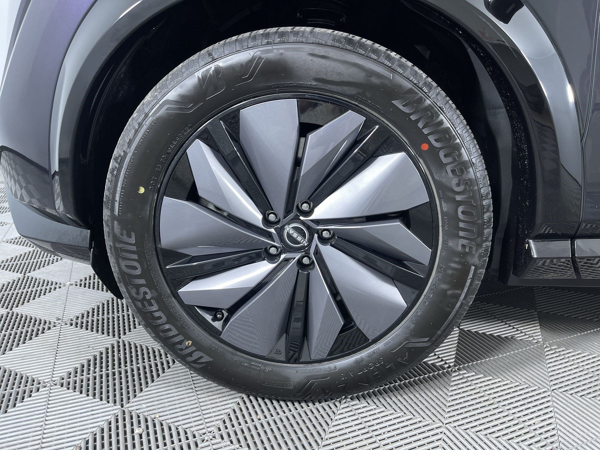 Certified 2024 Nissan Ariya AWD image 26