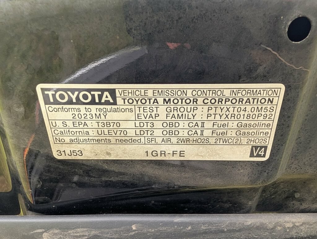 Used 2023 Toyota 4Runner 40th Anniversary SE AWD/4WD image 67