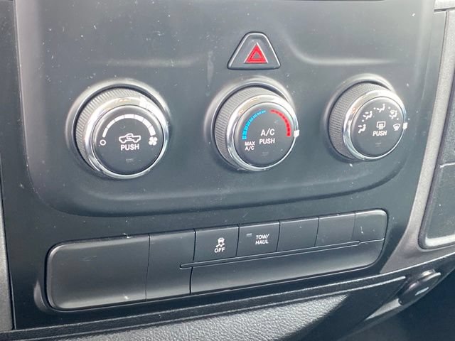 Used 2018 RAM 1500 Tradesman AWD/4WD image 14