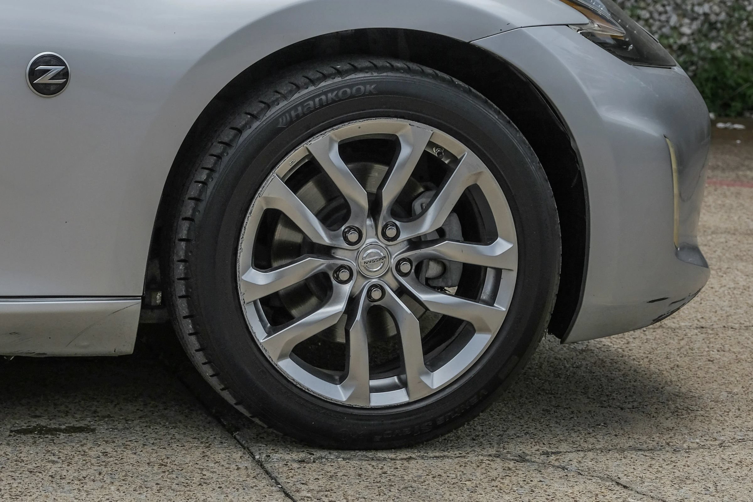 Used 2014 Nissan 370Z Coupe RWD image 39