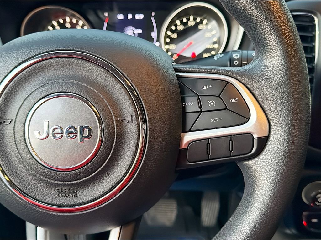 Used 2019 Jeep Compass Sport image 38