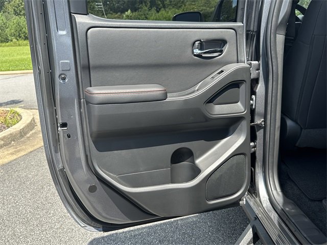 Certified 2025 Nissan Frontier PRO-4X w/ Pro Convenience Package image 22