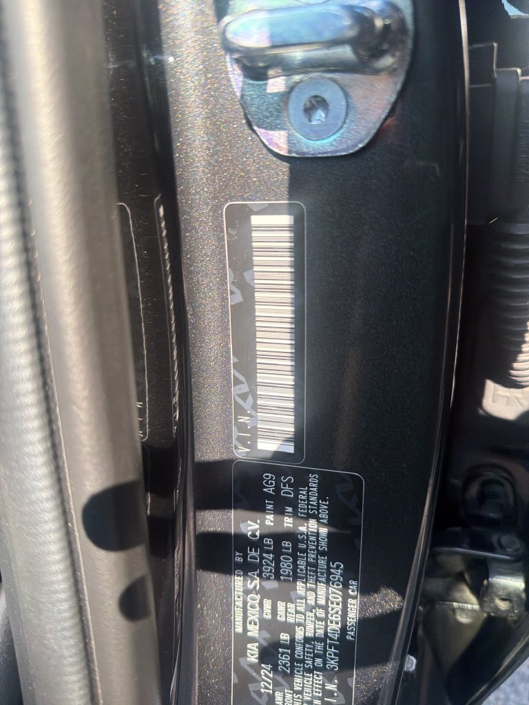 Used 2025 Kia K4 FWD image 9