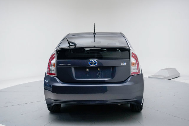 Used 2013 Toyota Prius Four w/ Deluxe Solar Roof Pkg FWD image 17