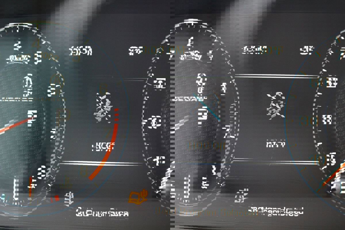 Used 2016 Land Rover Range Rover Supercharged AWD/4WD image 33