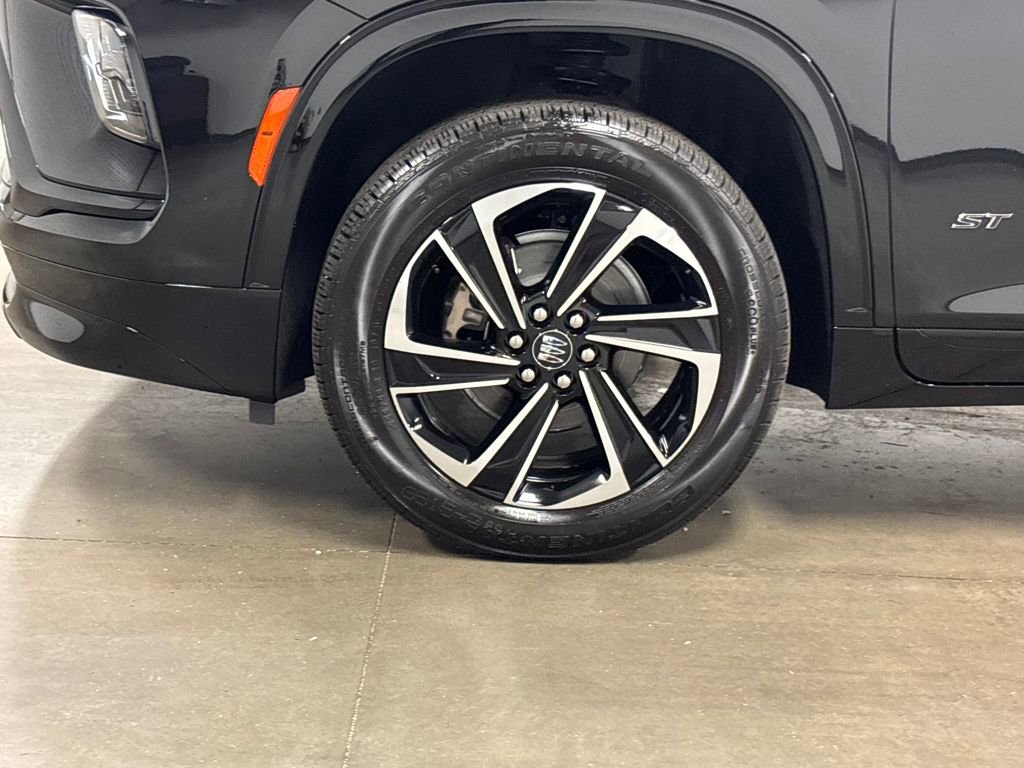 New 2026 Buick Enclave Sport Touring w/ Power Package image 10