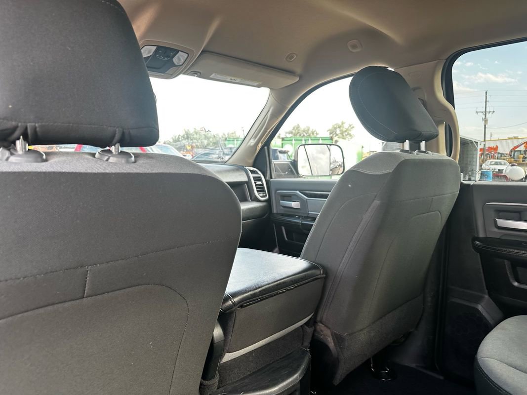Used 2019 RAM 2500 Big Horn image 29