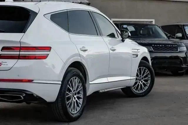 Used 2024 Genesis GV80 2.5T image 12