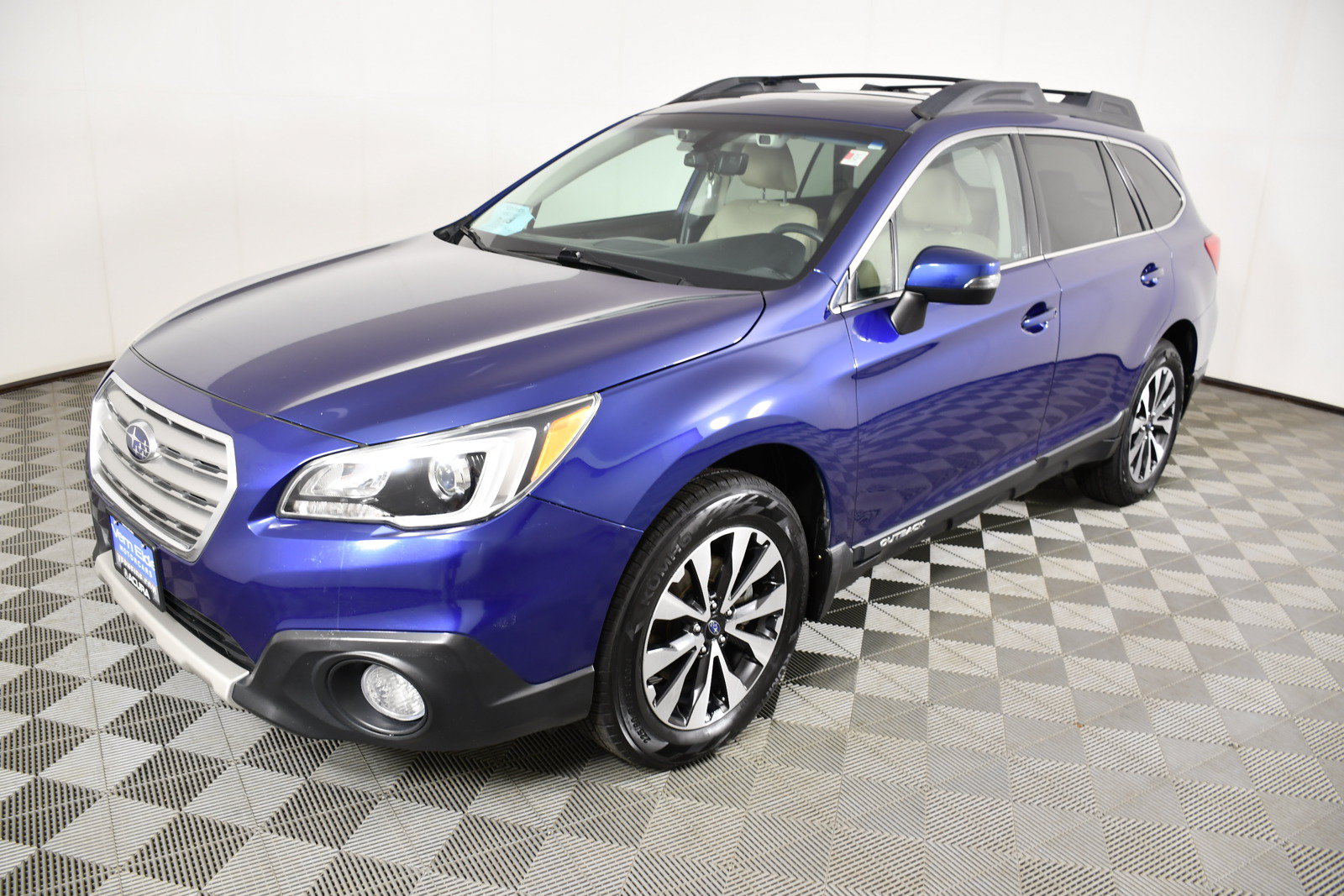Used 2017 Subaru Outback 2.5i Limited AWD/4WD image 10