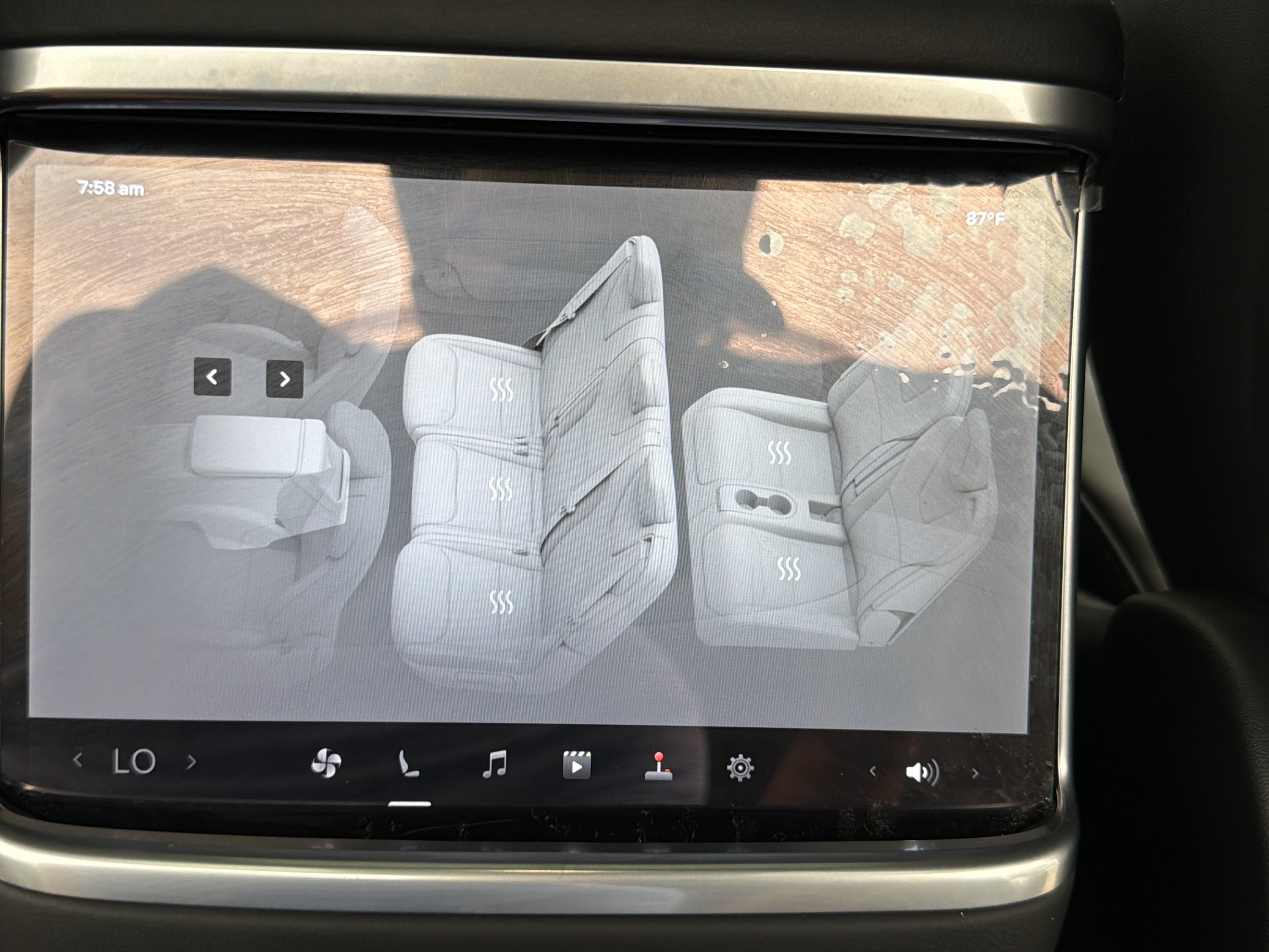 Used 2024 Tesla Model X AWD/4WD image 34